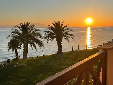 Διαμέρισμα Seafront Family Apartment-Pontus Σκάλα Φούρκας